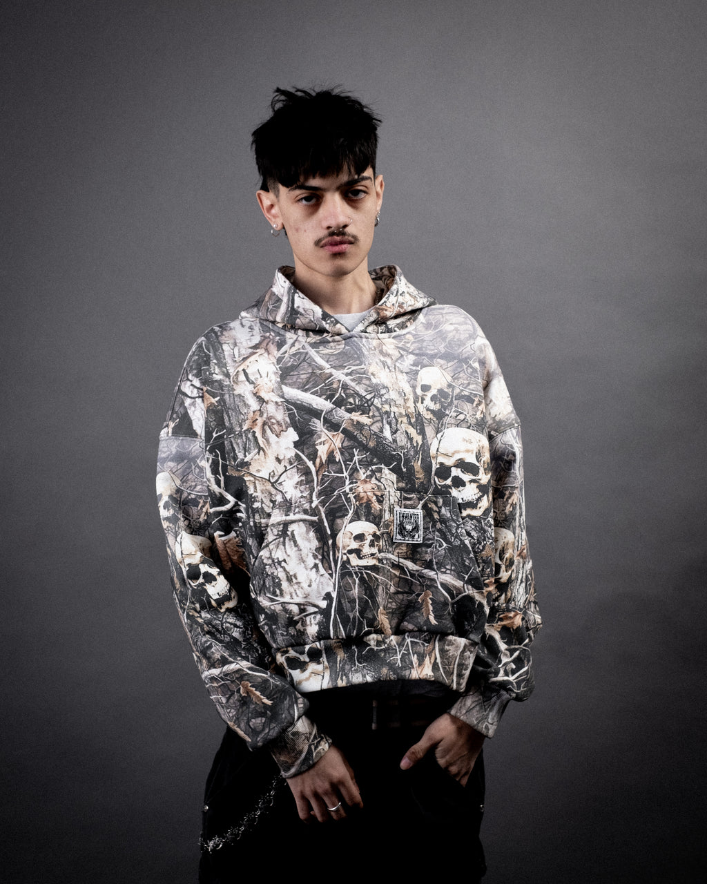 [PRE-ORDER] FEARTREE CAMO HOODIE