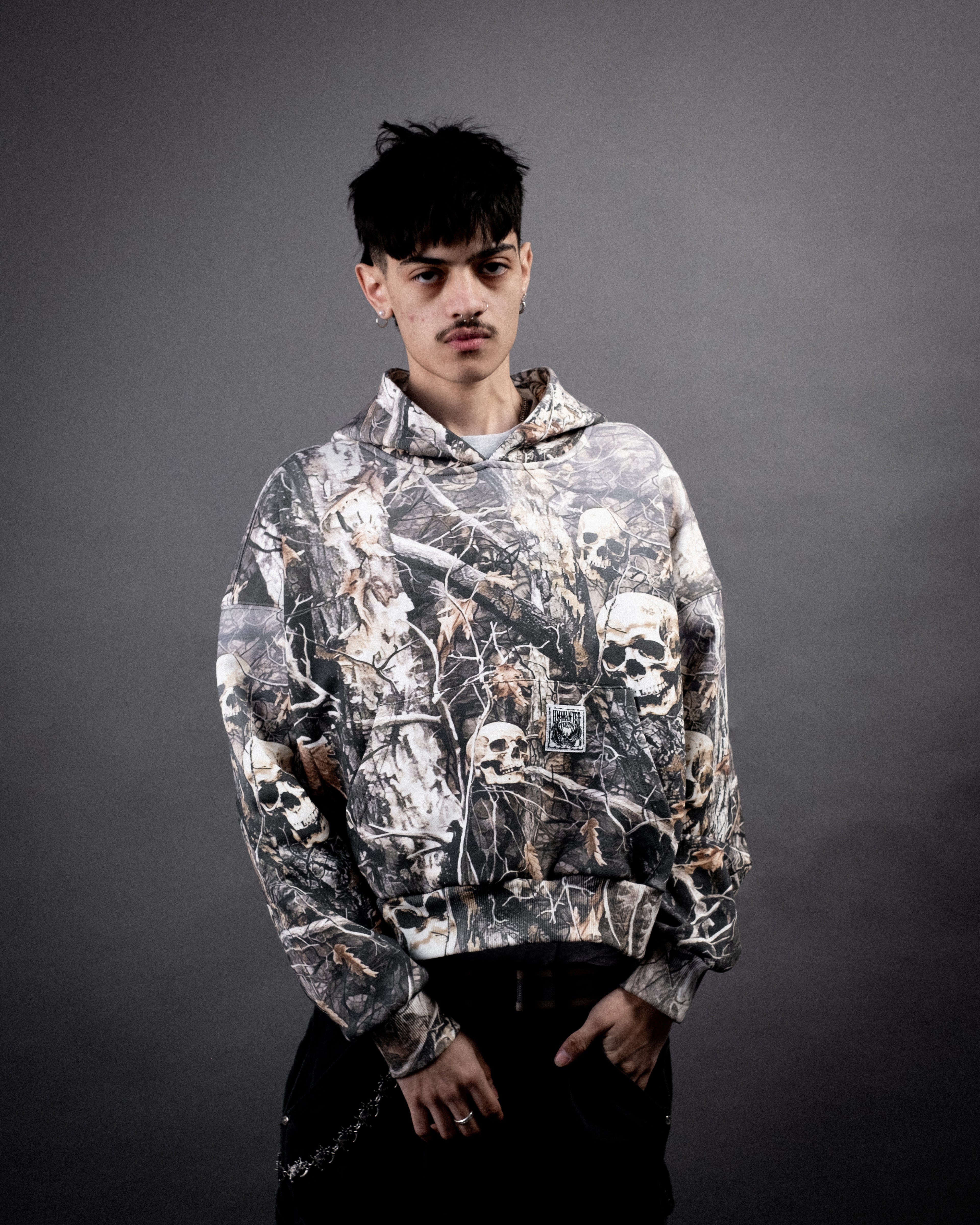 [PRE-ORDER] FEARTREE CAMO HOODIE