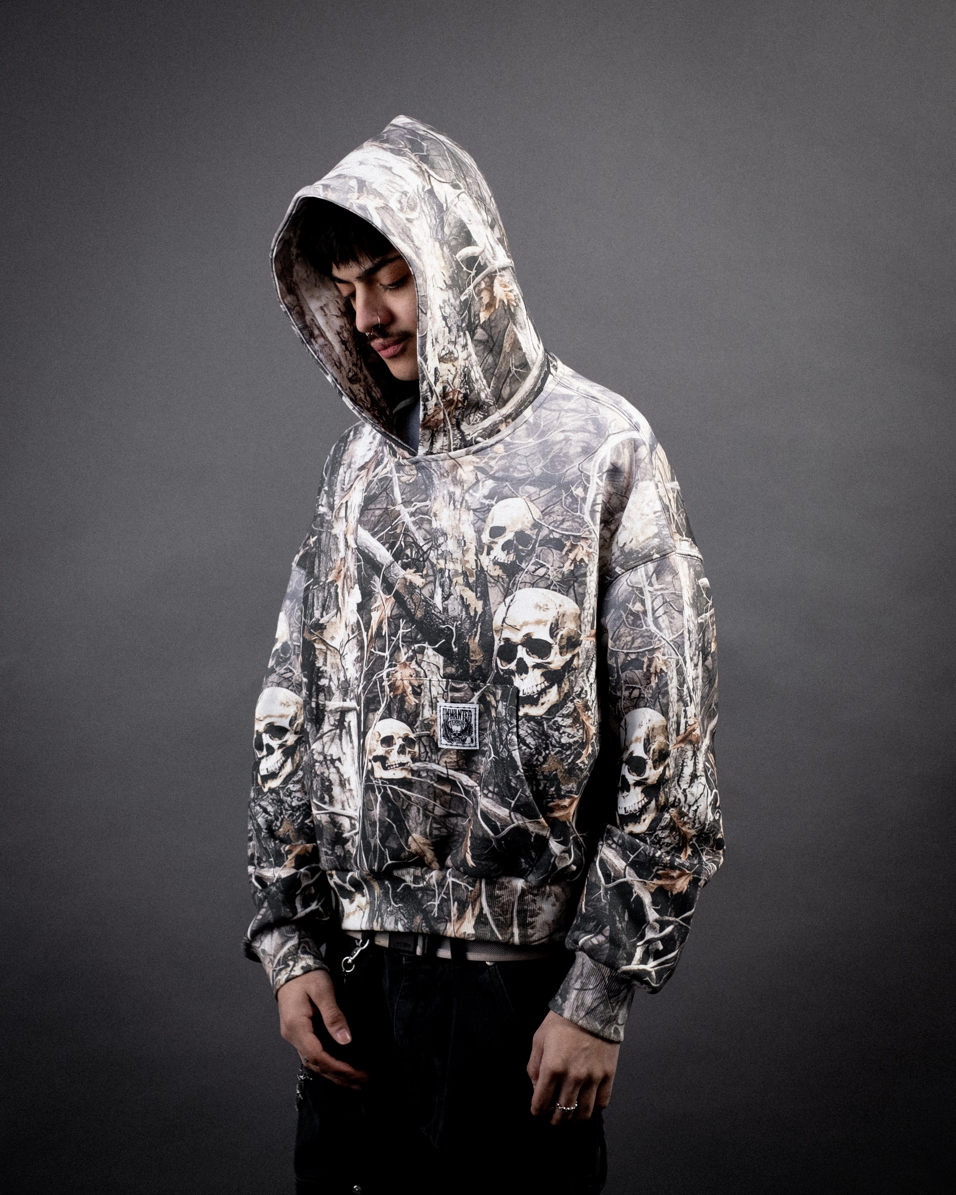 [PRE-ORDER] FEARTREE CAMO HOODIE