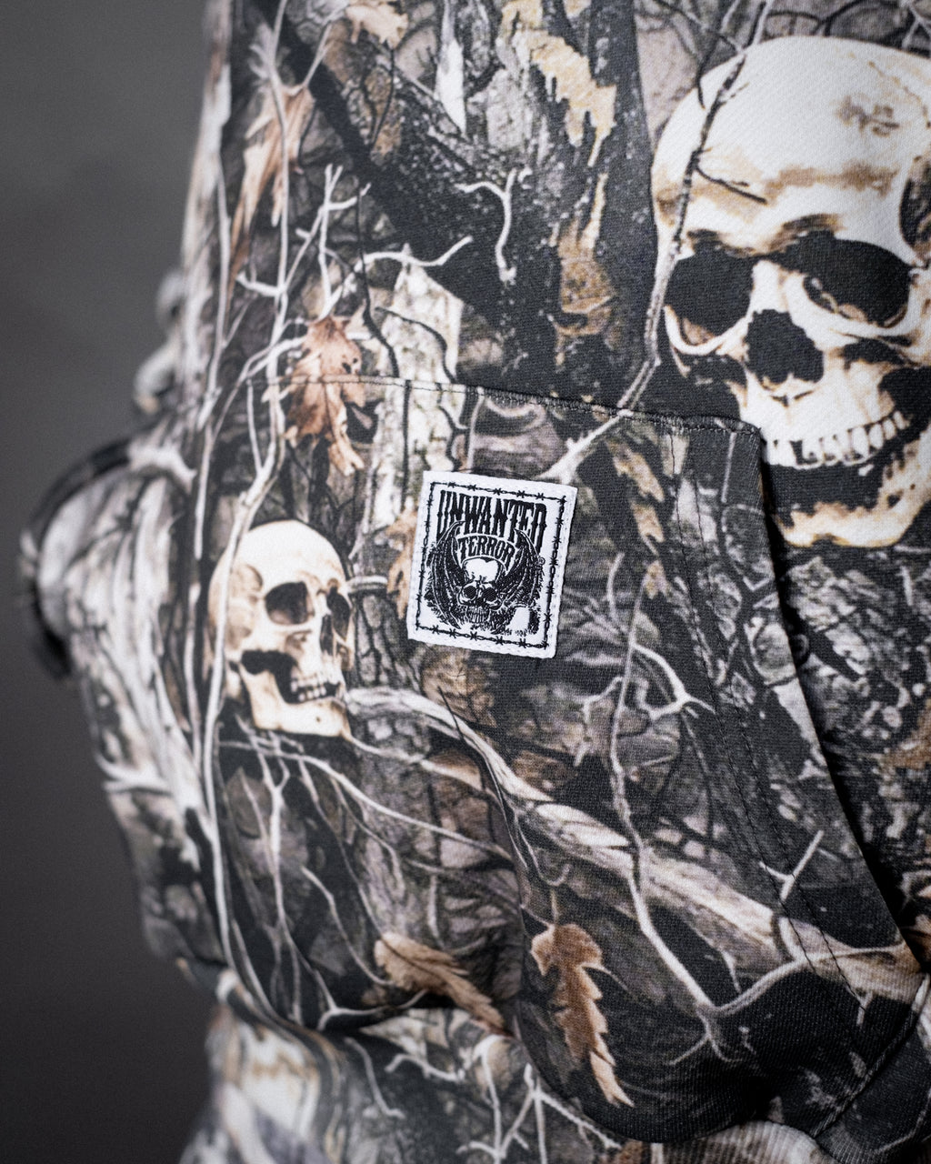 [PRE-ORDER] FEARTREE CAMO HOODIE