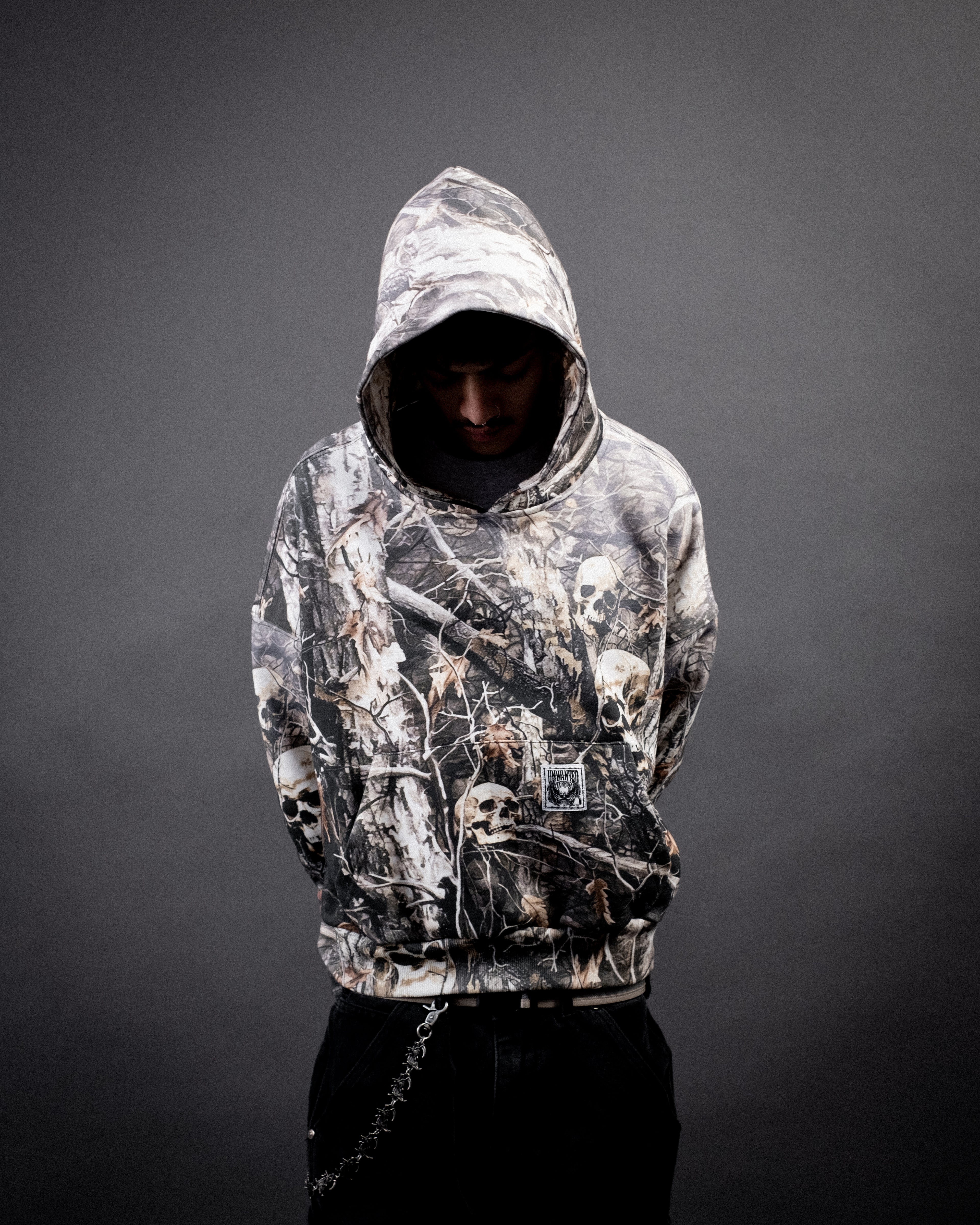 [PRE-ORDER] FEARTREE CAMO HOODIE